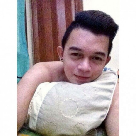 Profile picture of jericsantos