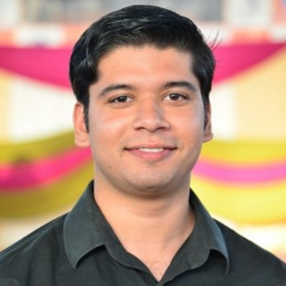 Profile picture of aliraza