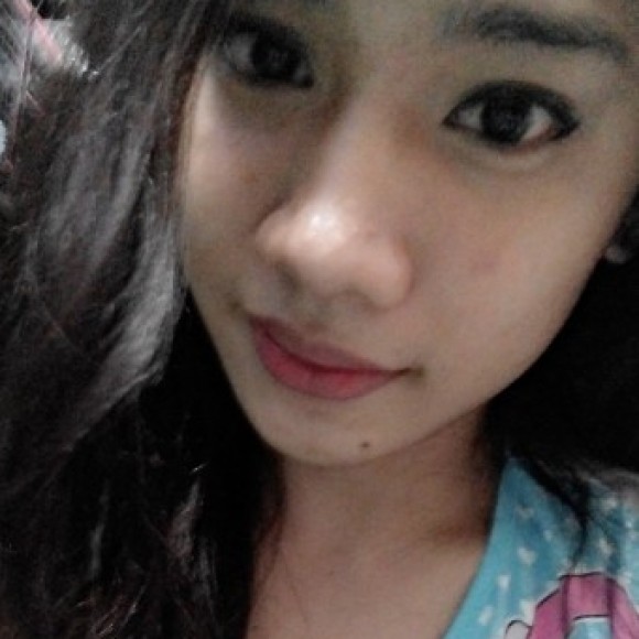 Profile picture of Yvonne