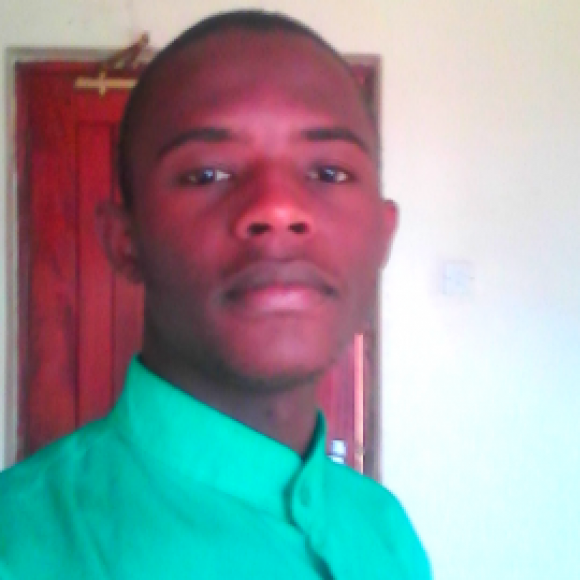 Profile picture of Emmanuel10