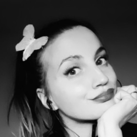 Profile picture of Niki