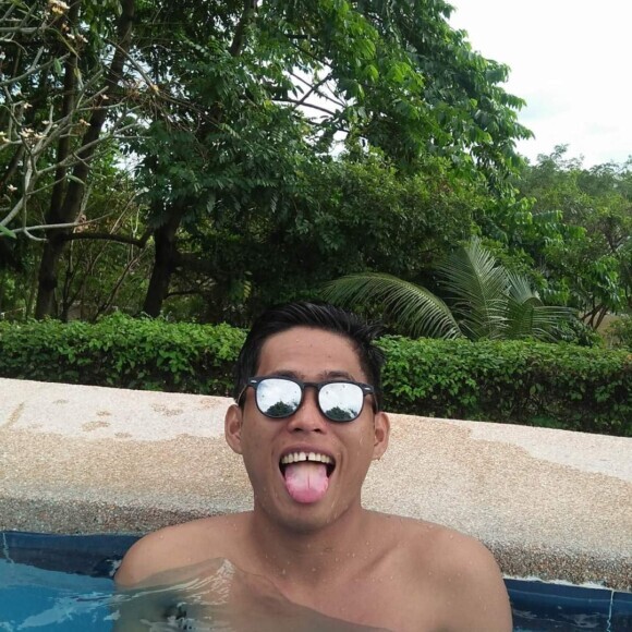 Profile picture of Yolowww